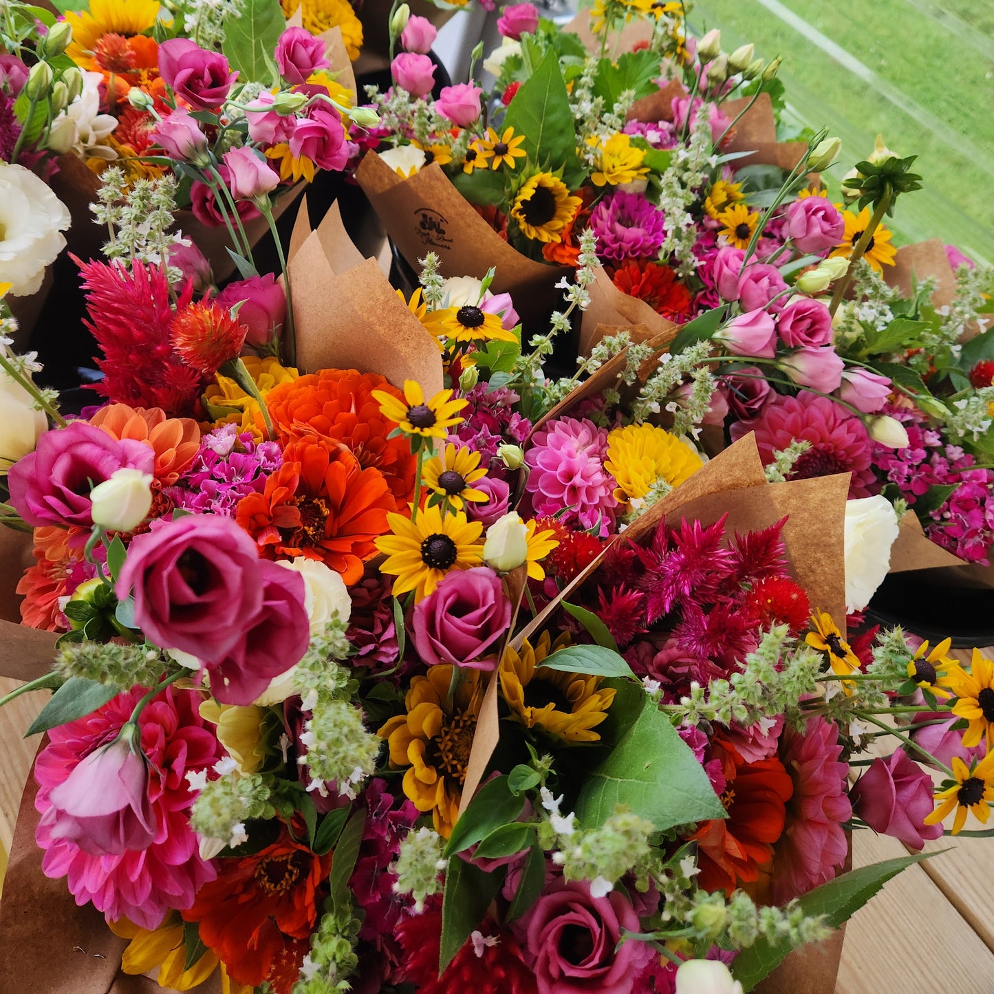 Bouquet Buddies - Early Summer 2026